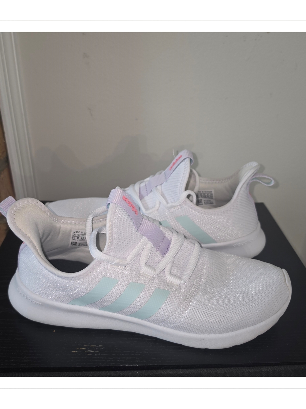 Adidas Cloudfoam Pure 2.0 Women’s Size 9.5 – White Halo Mint – EUC - Picture 6 of 8